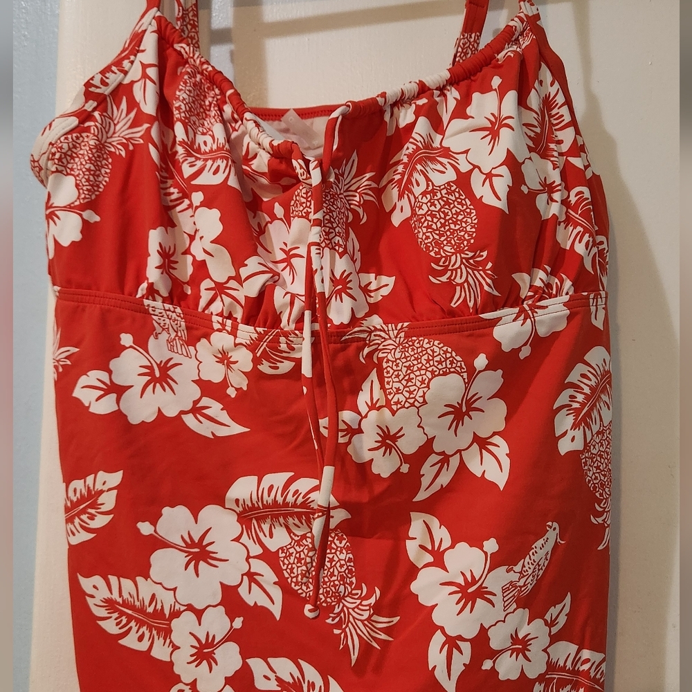 Women's Lands' End Tankini Bathing Suit, L(14) Top And M(12) Bottoms - Picture 2 of 16